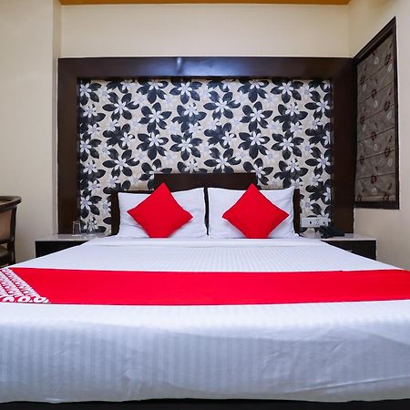 Hotel O J P Inn Near Patel Nagar Metro Station Ню Делхи Екстериор снимка